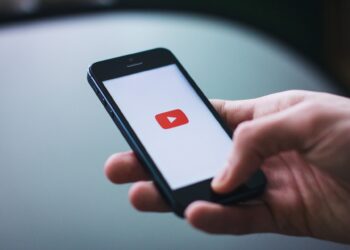 How to upload video on YouTube from iPhone